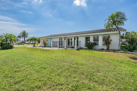 11599 Grove Street Seminole FL 33772