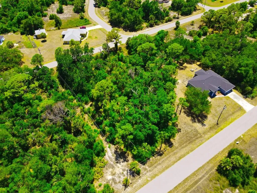 15531 Factory Avenue Port Charlotte FL 33953