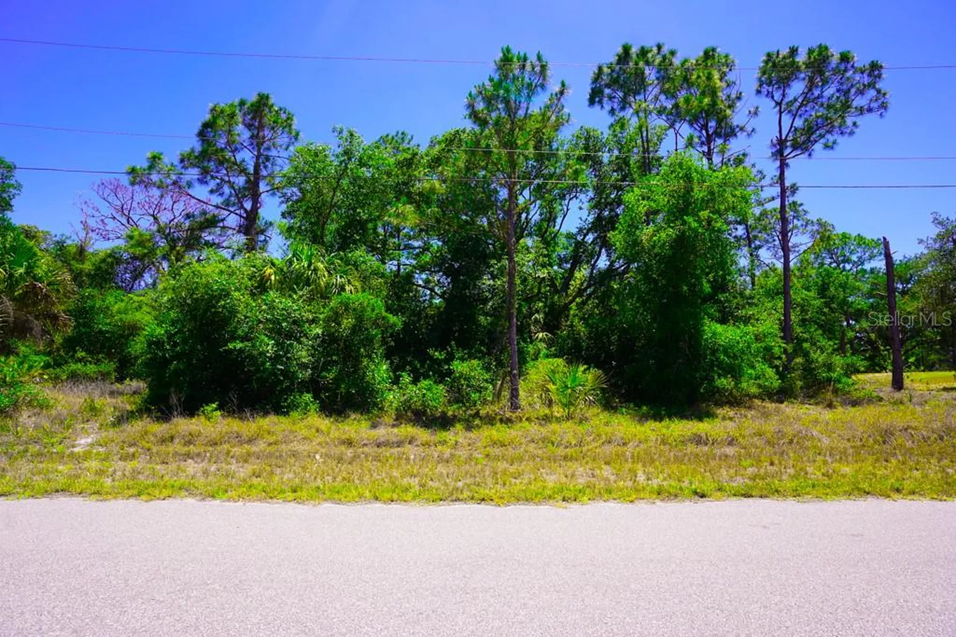 15531 Factory Avenue Port Charlotte FL 33953