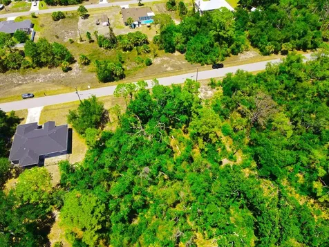 15531 Factory Avenue Port Charlotte FL 33953