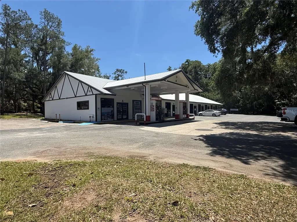 3380 SE Lake Weir Avenue Ocala FL 34471