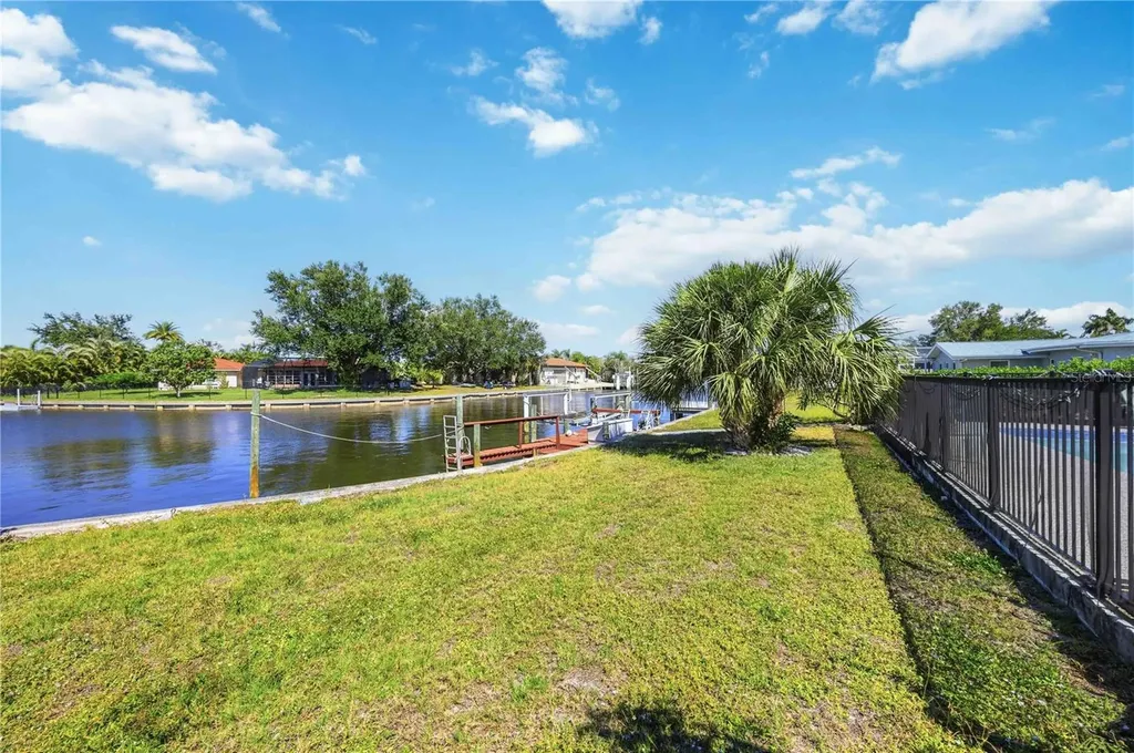 154 Morgan Lane SE Port Charlotte FL 33952