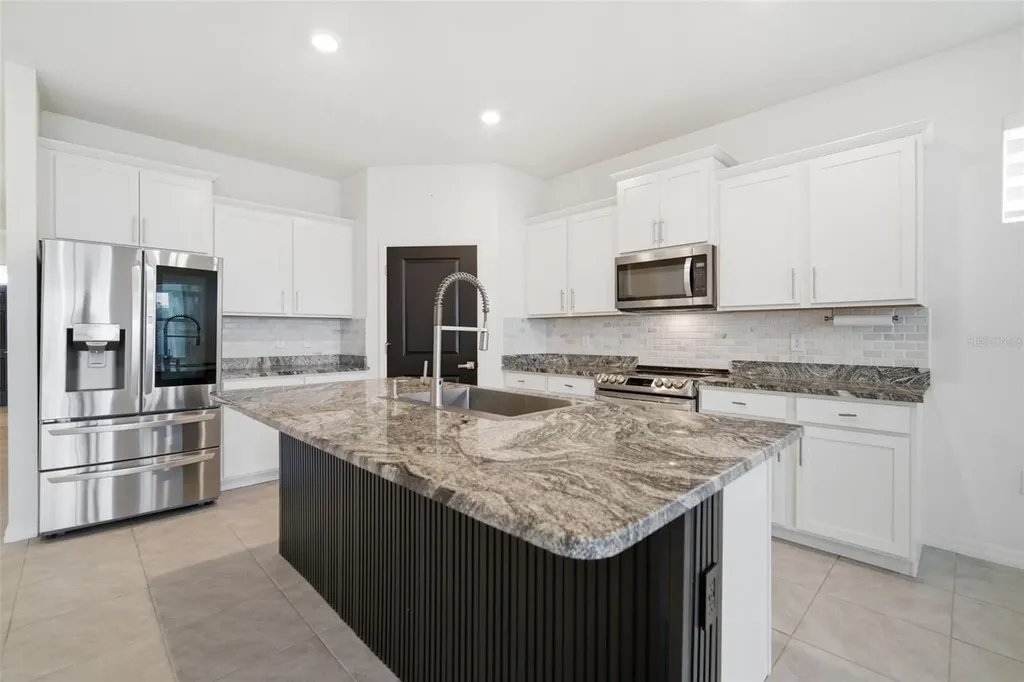 13216 Waterleaf Garden Circle Riverview FL 33579