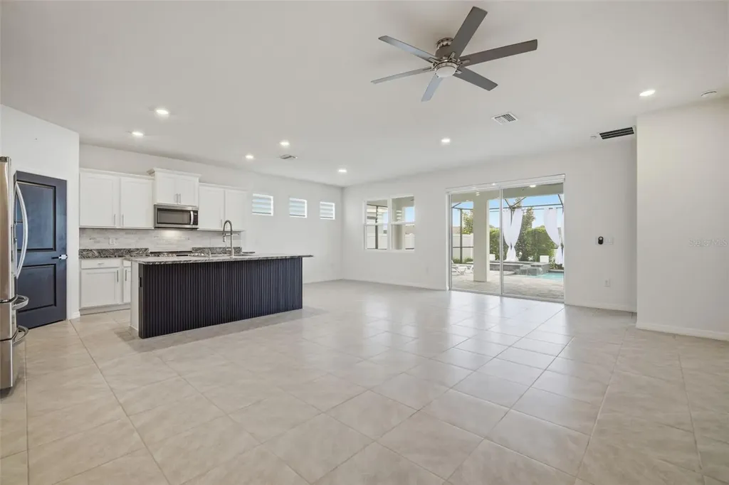 13216 Waterleaf Garden Circle Riverview FL 33579