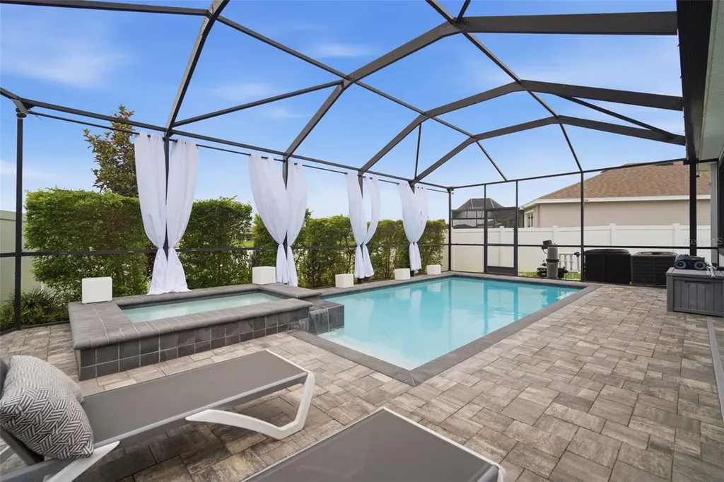 13216 Waterleaf Garden Circle Riverview FL 33579