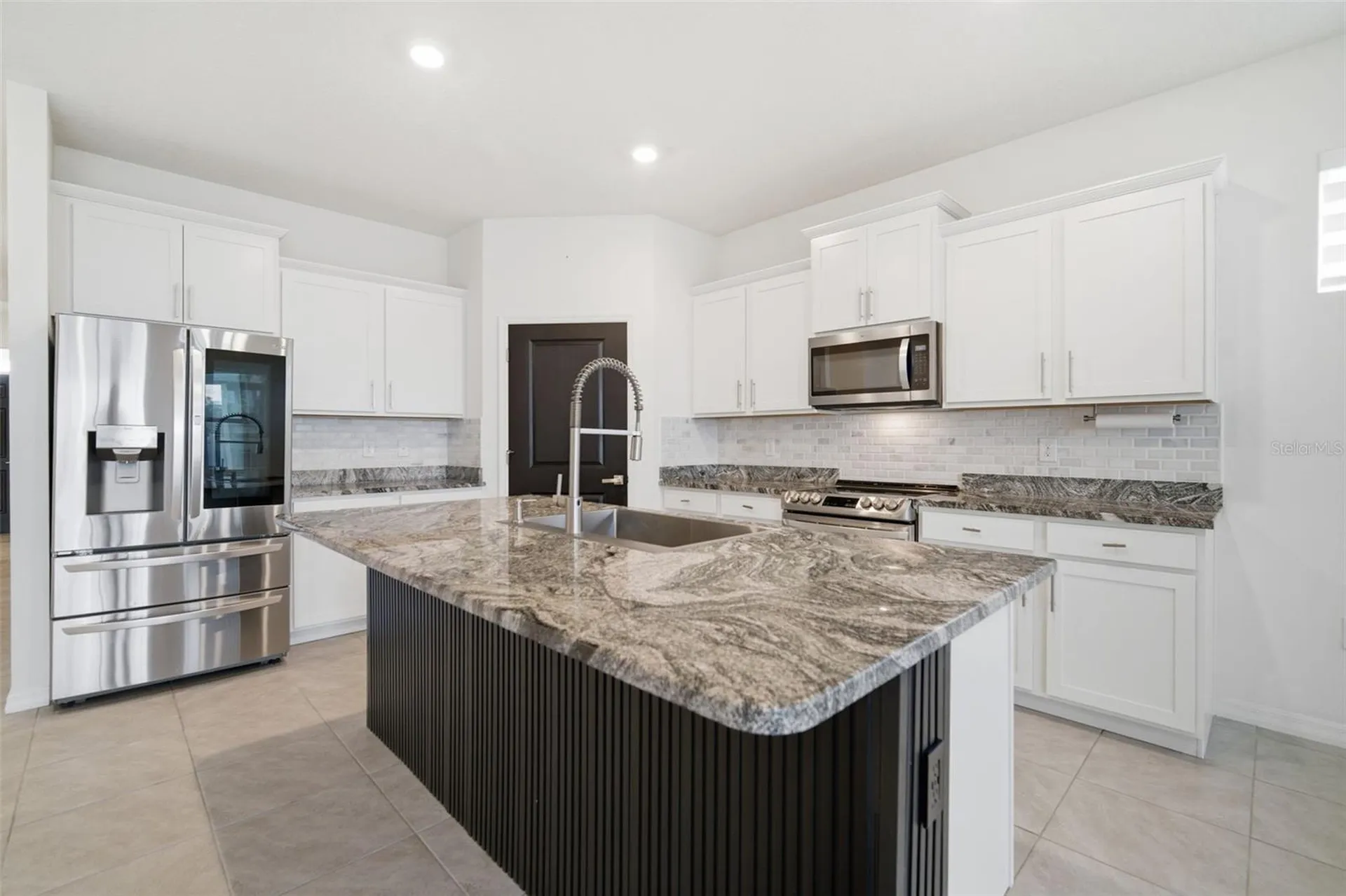 13216 Waterleaf Garden Circle Riverview FL 33579