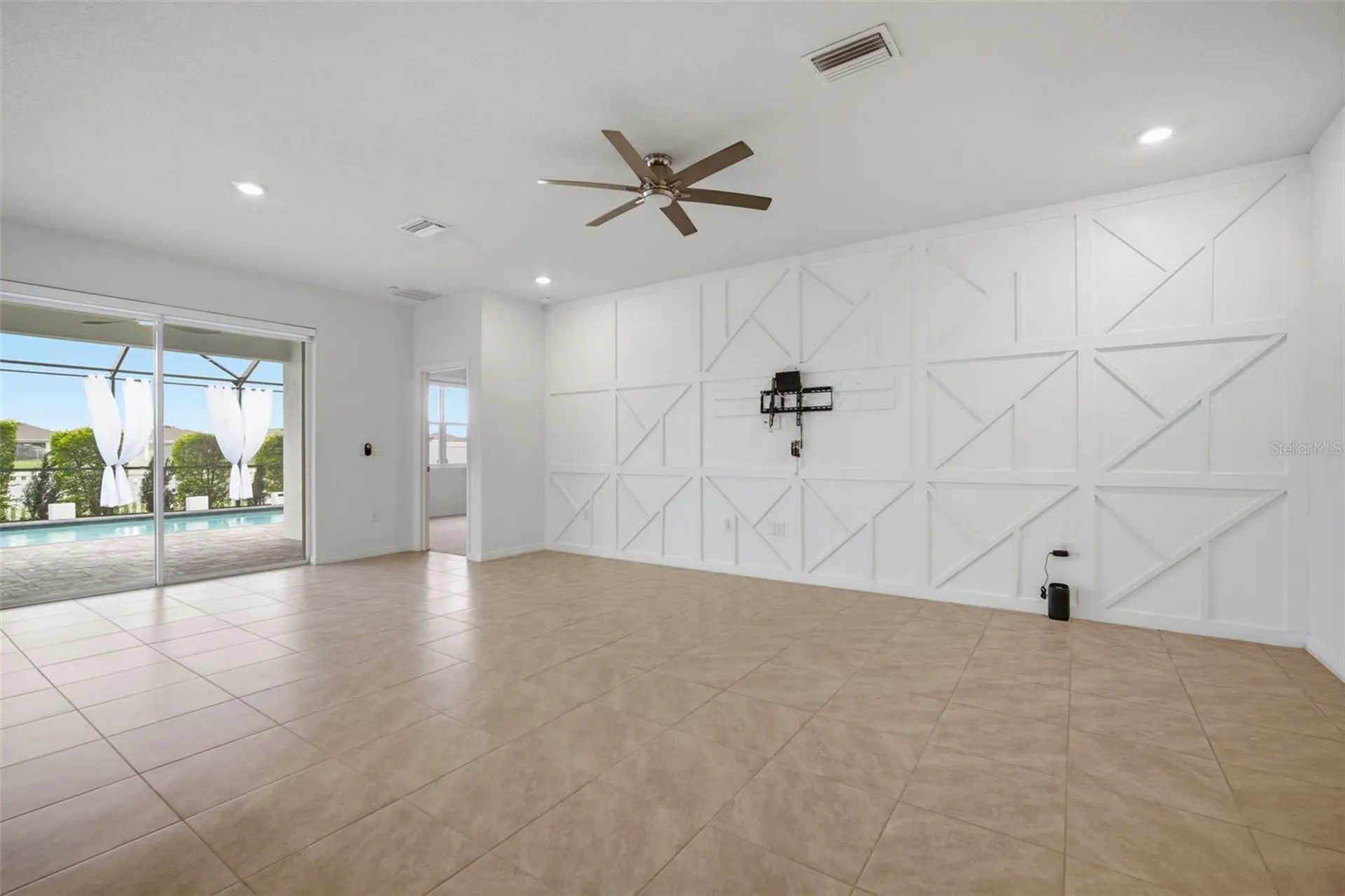 13216 Waterleaf Garden Circle Riverview FL 33579