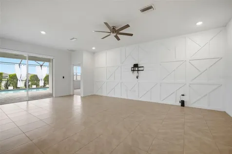13216 Waterleaf Garden Circle Riverview FL 33579