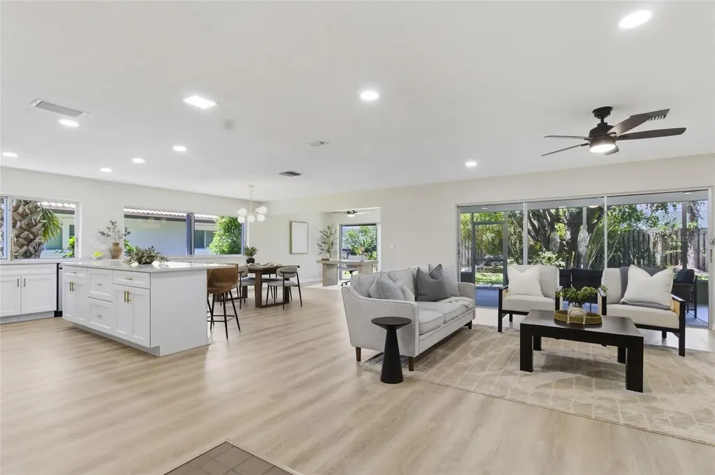 13891 88th Terrace Seminole FL 33776