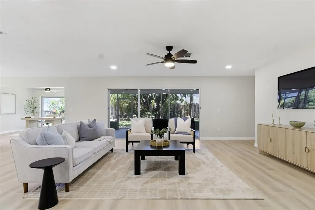 13891 88th Terrace Seminole FL 33776