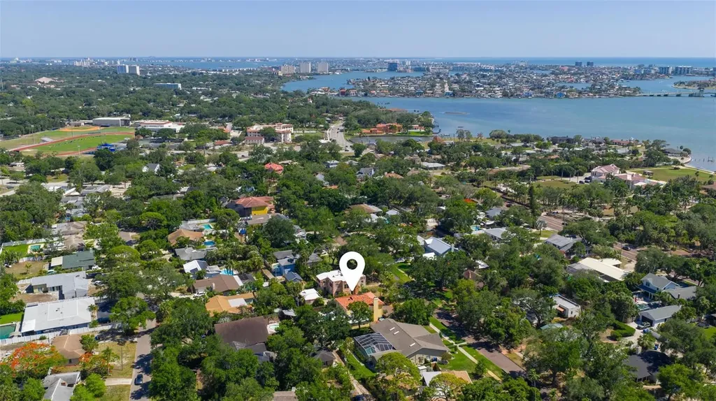 1101 Jungle Avenue N St Petersburg FL 33710