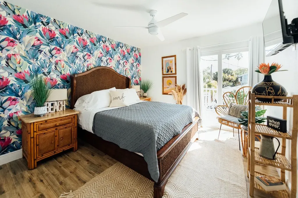 106 E Bay Drive Treasure Island FL 33706
