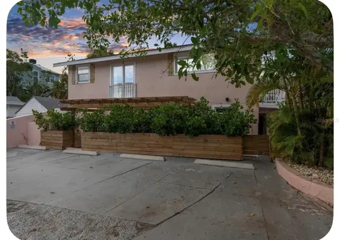 106 E Bay Drive Treasure Island FL 33706