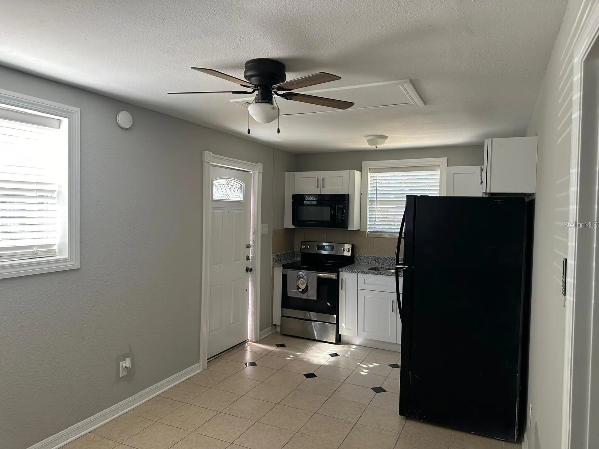 221 N Julia Avenue Deland FL 32720