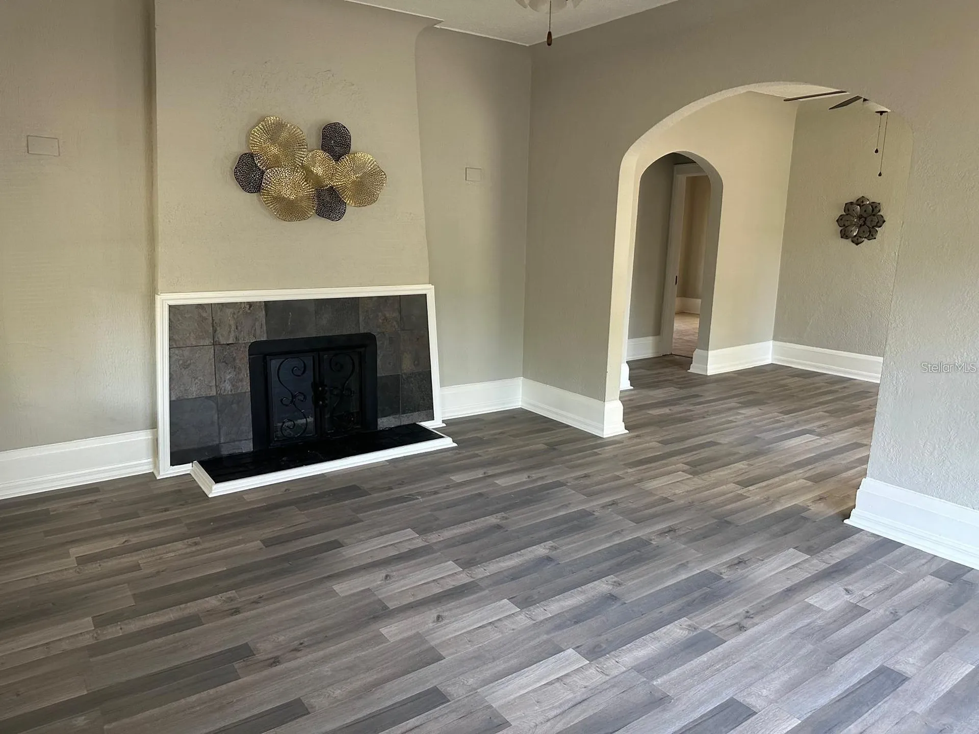 221 N Julia Avenue Deland FL 32720