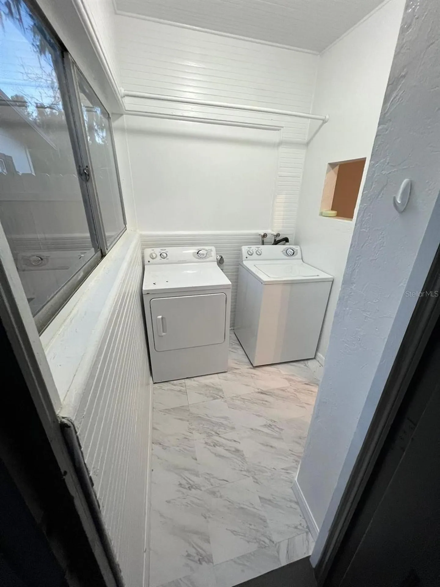 221 N Julia Avenue Deland FL 32720