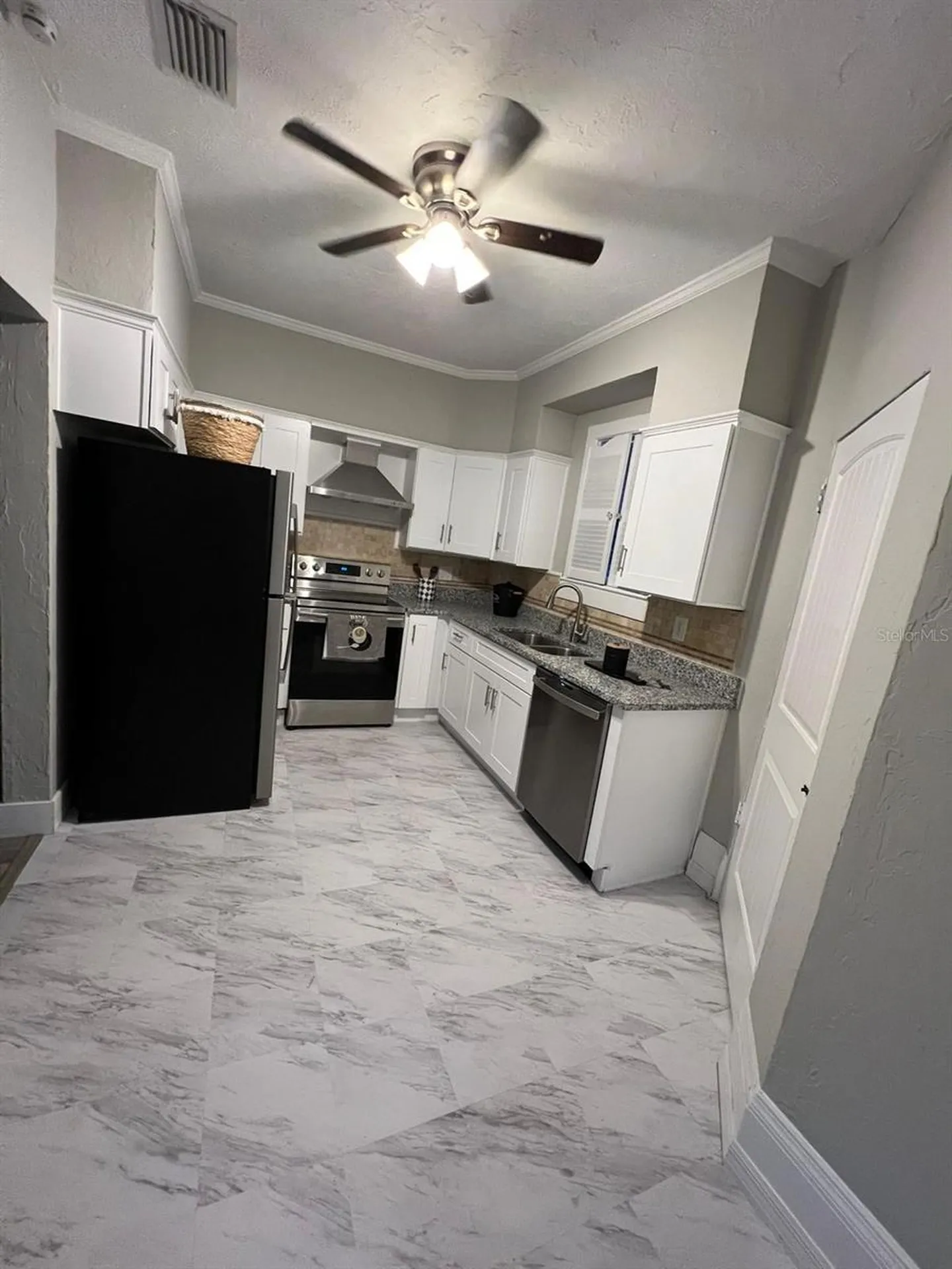 221 N Julia Avenue Deland FL 32720