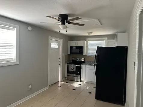 221 N Julia Avenue Deland FL 32720