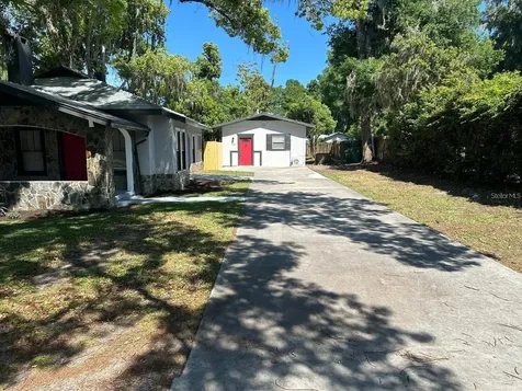 221 N Julia Avenue Deland FL 32720