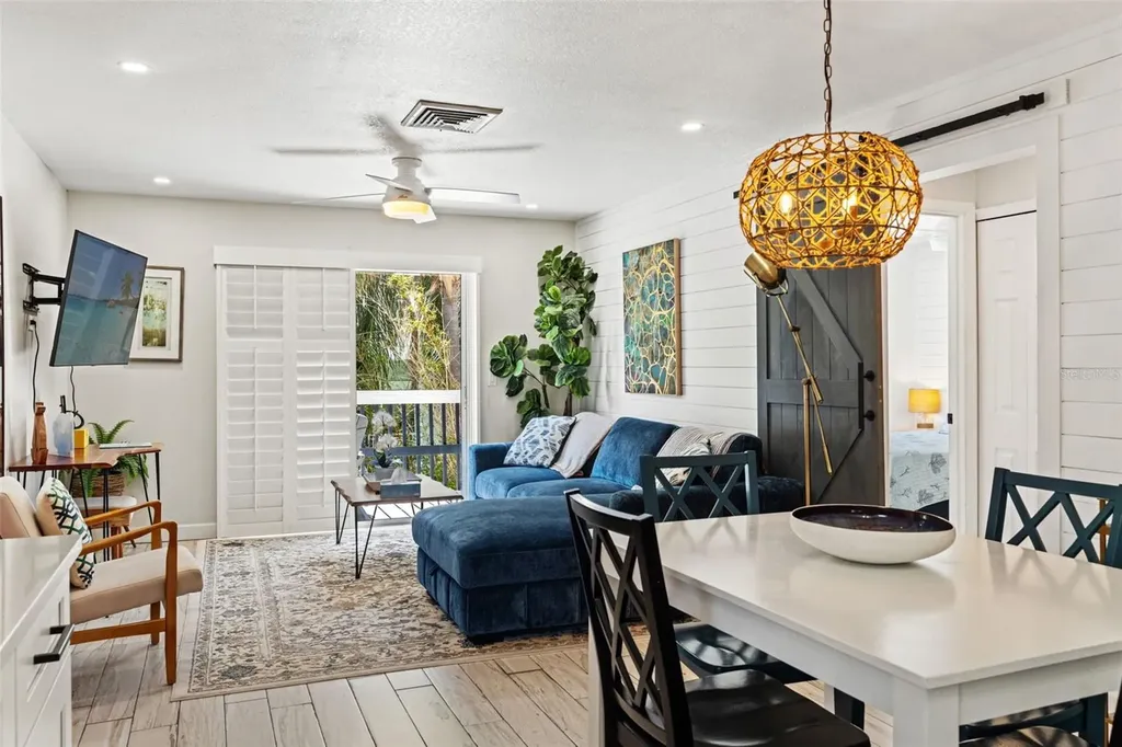 8106 Gulf Drive Holmes Beach FL 34217