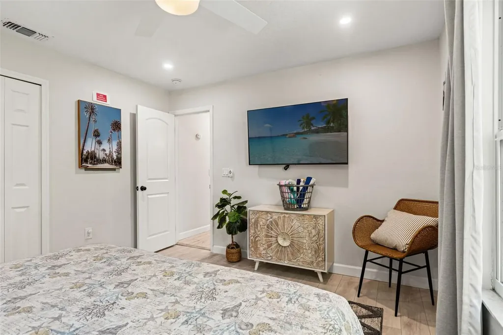 8106 Gulf Drive Holmes Beach FL 34217