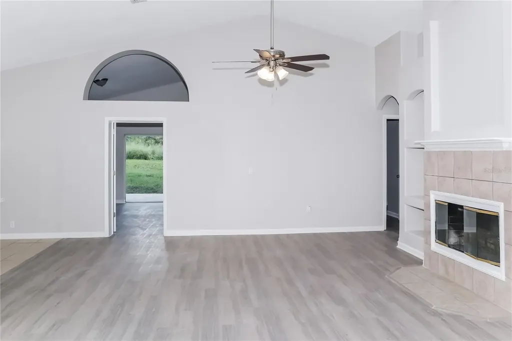2544 Meadow Oaks Loop Clermont FL 34714
