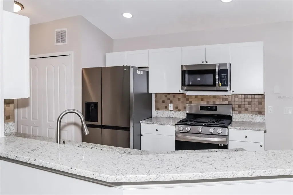 2544 Meadow Oaks Loop Clermont FL 34714