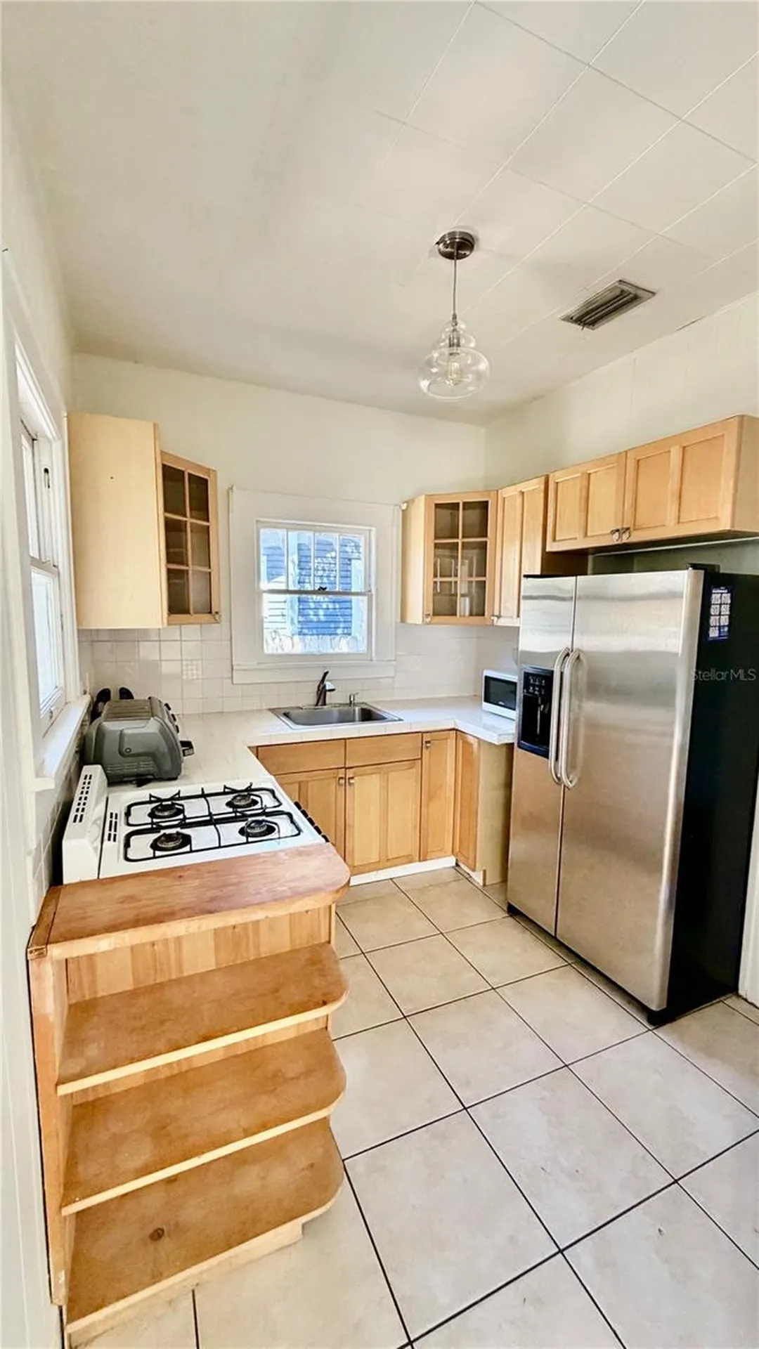 640 9th Avenue N St Petersburg FL 33701
