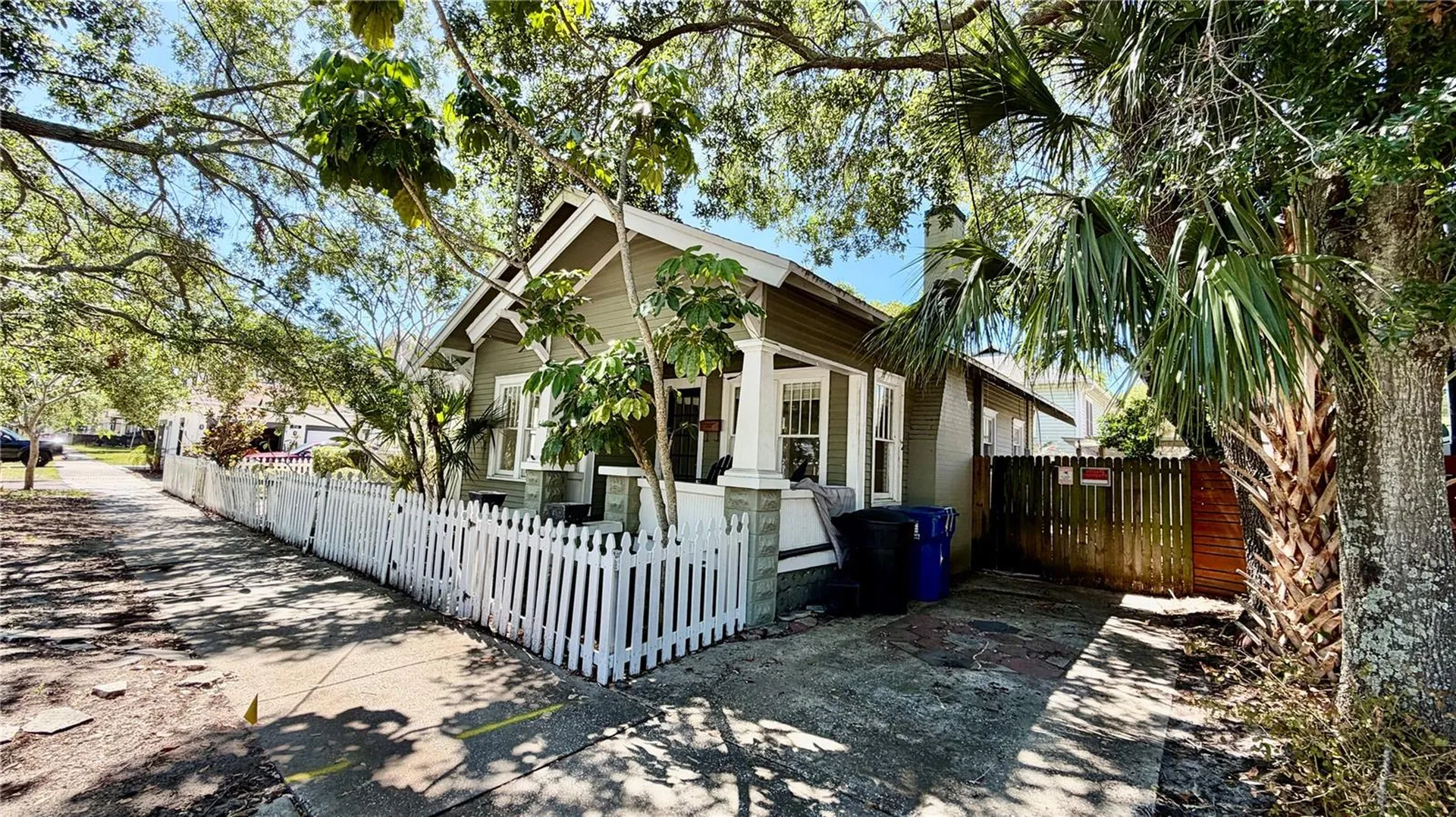 640 9th Avenue N St Petersburg FL 33701