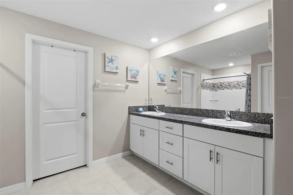 13511 Willow Bluestar Loop Riverview FL 33579