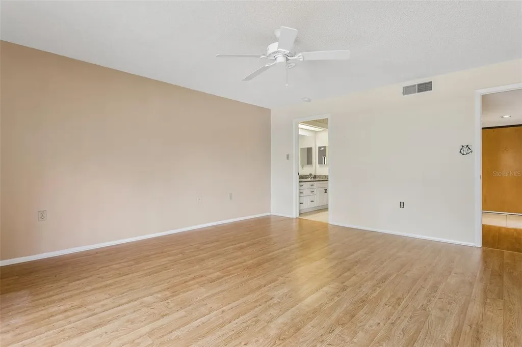 2587 Countryside Boulevard Clearwater FL 33761