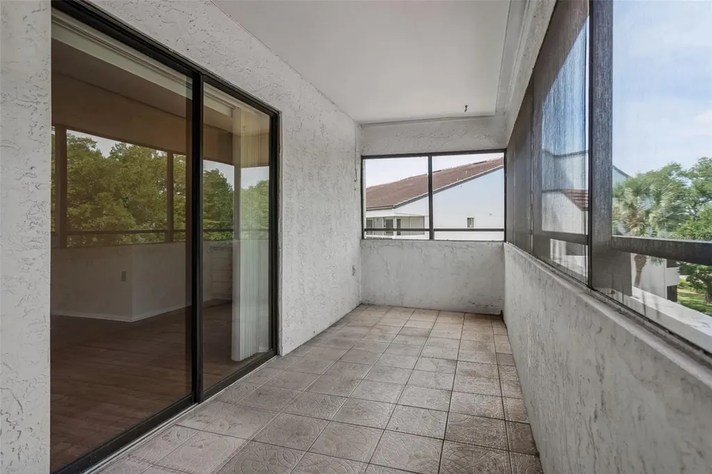 2587 Countryside Boulevard Clearwater FL 33761