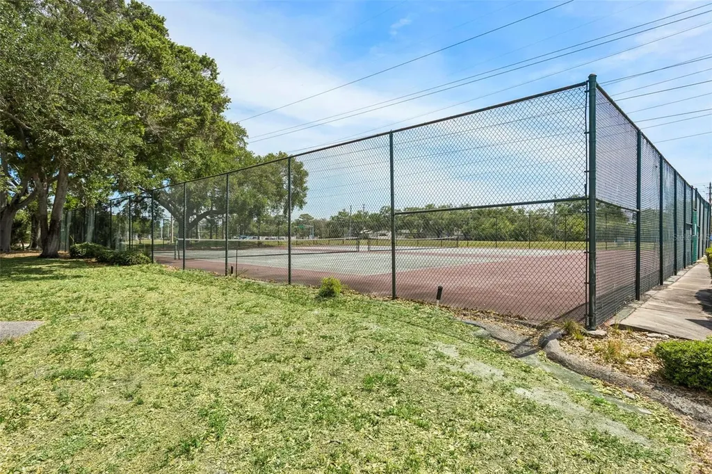 2587 Countryside Boulevard Clearwater FL 33761