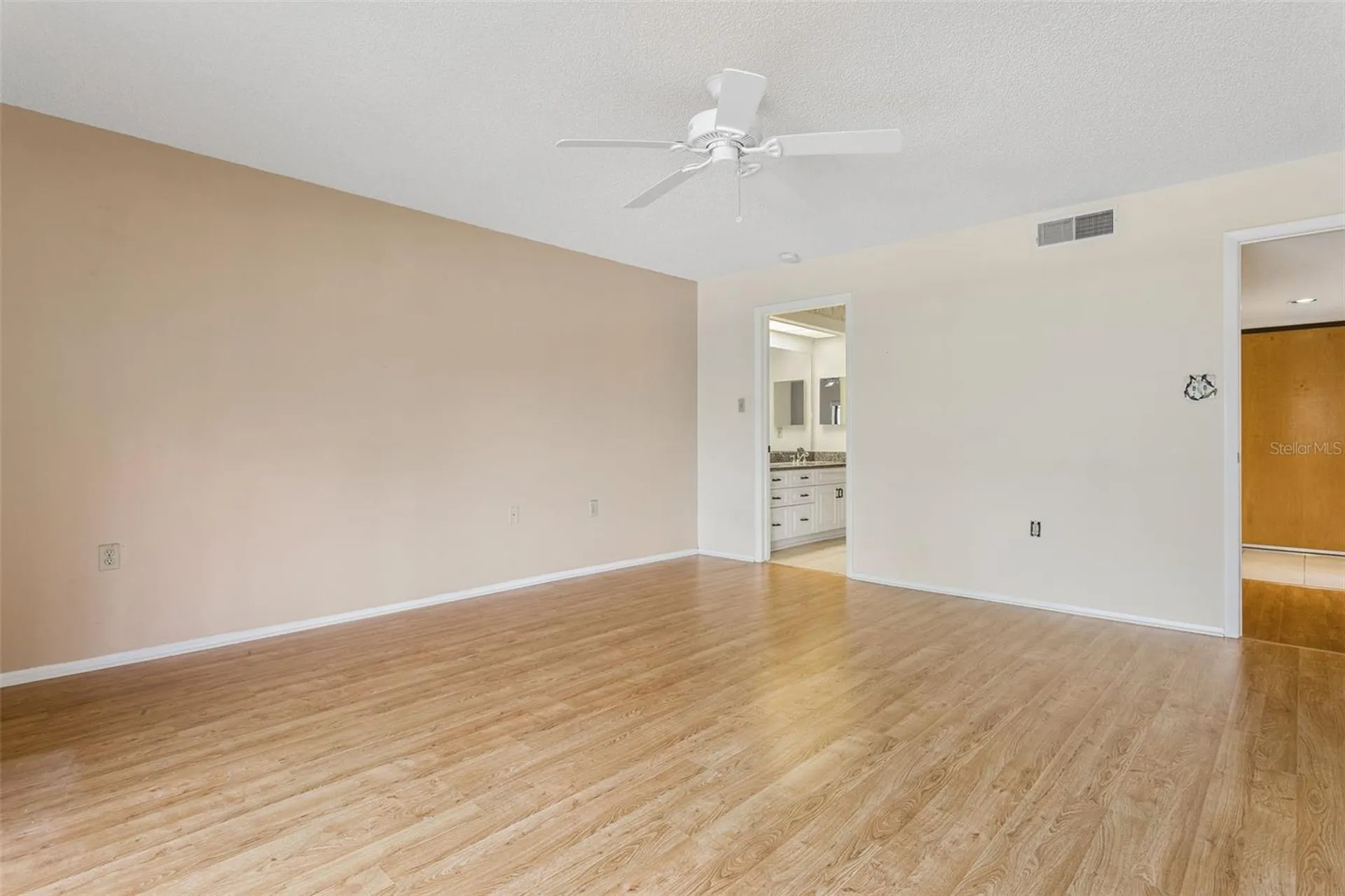 2587 Countryside Boulevard Clearwater FL 33761