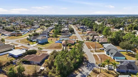1909 Montebello Avenue Deltona FL 32738