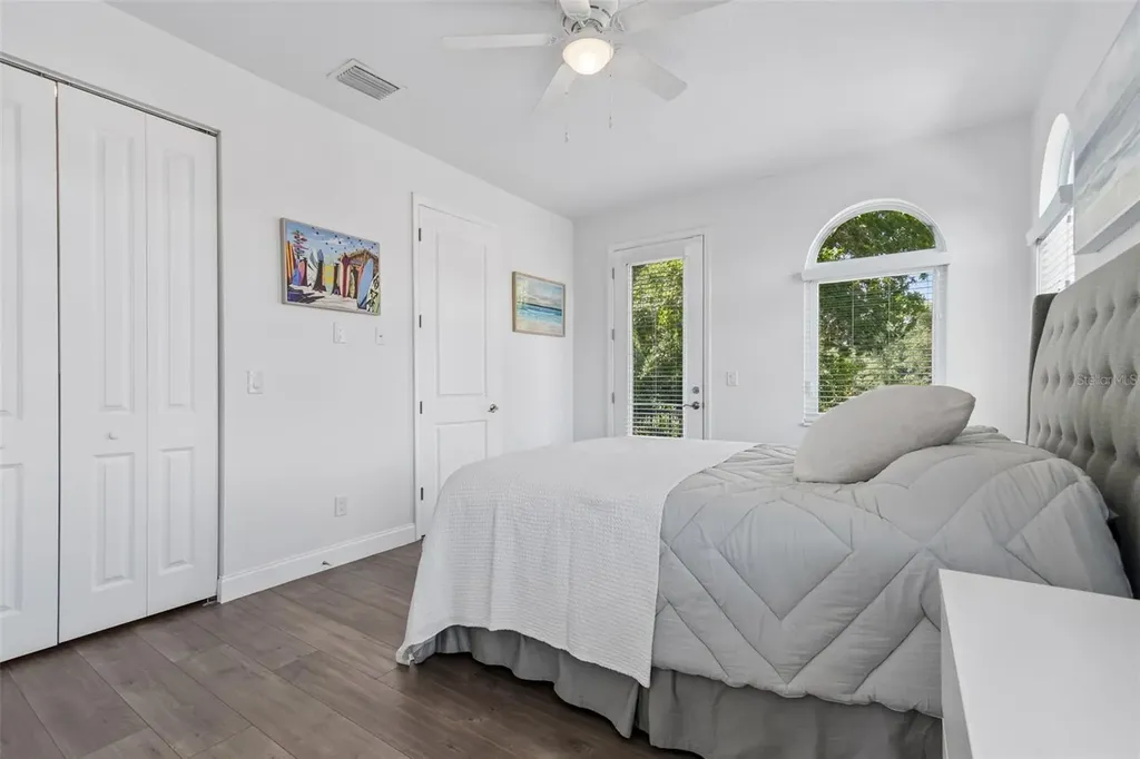 2113 W Cass Street Tampa FL 33606