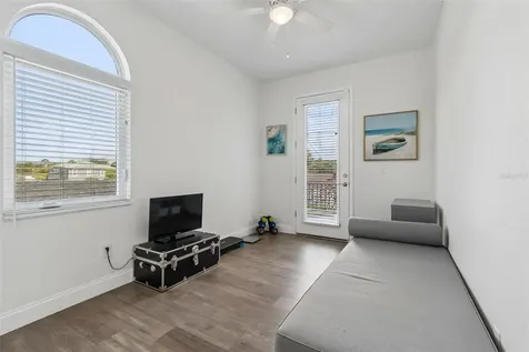 2113 W Cass Street Tampa FL 33606