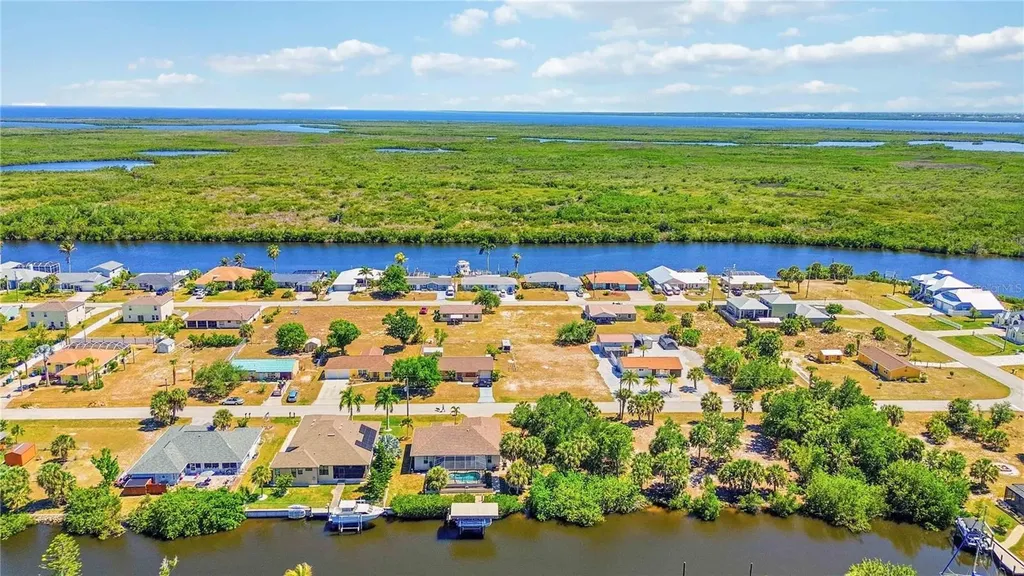 18042 Petoskey Circle Port Charlotte FL 33948