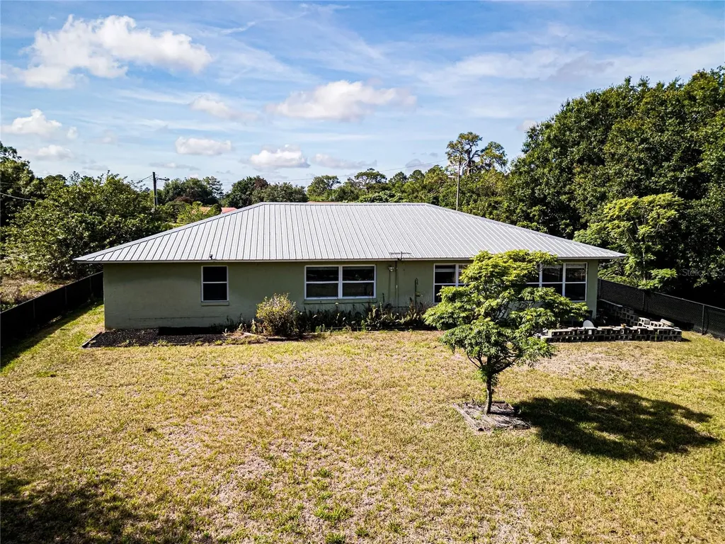 244 Vienna Avenue Lake Placid FL 33852