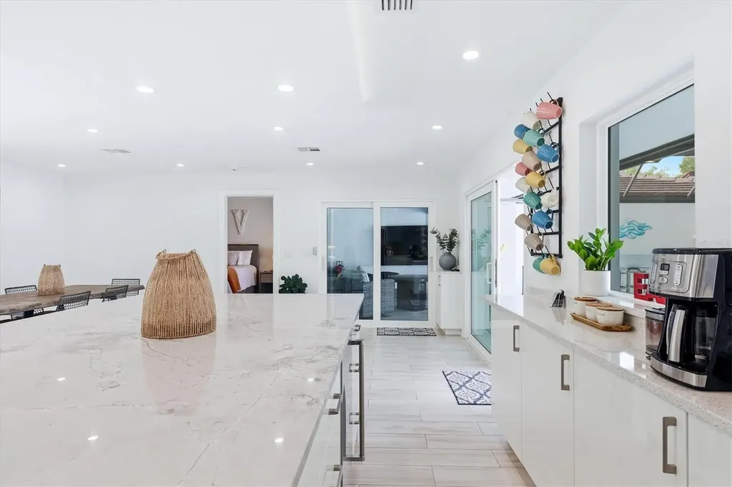 3694 Glen Oaks Manor Drive Sarasota FL 34232