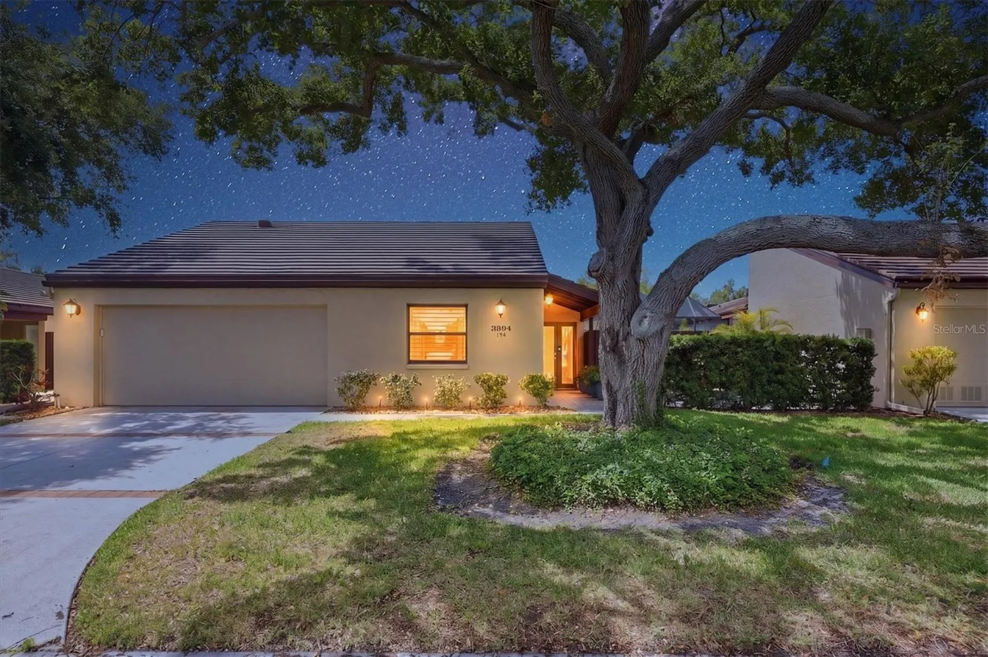 3694 Glen Oaks Manor Drive Sarasota FL 34232