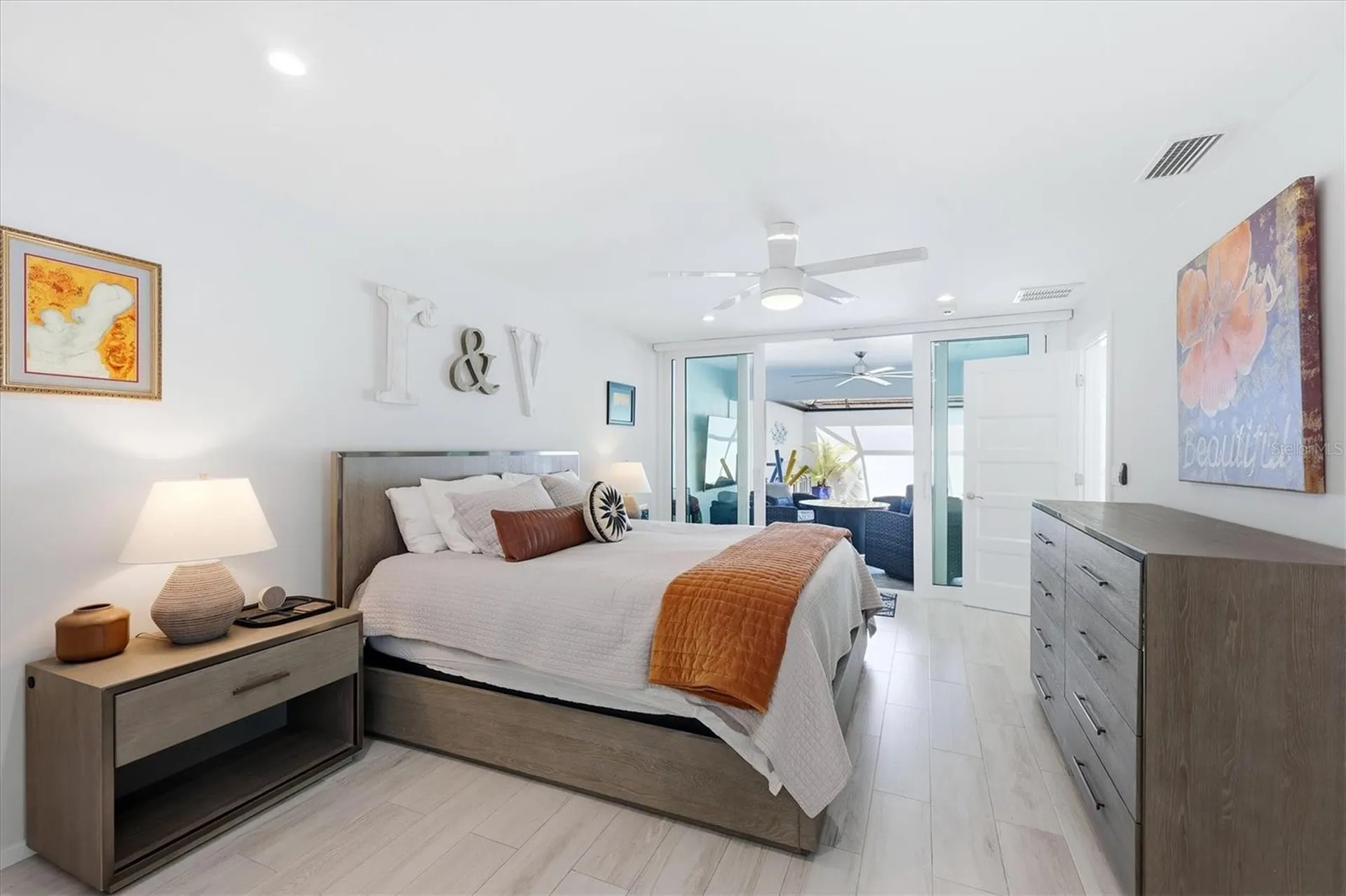 3694 Glen Oaks Manor Drive Sarasota FL 34232