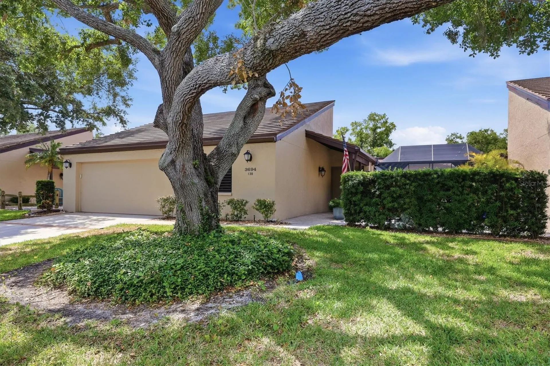 3694 Glen Oaks Manor Drive Sarasota FL 34232