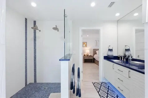 3694 Glen Oaks Manor Drive Sarasota FL 34232