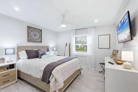 3694 Glen Oaks Manor Drive Sarasota FL 34232