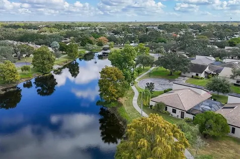 3694 Glen Oaks Manor Drive Sarasota FL 34232