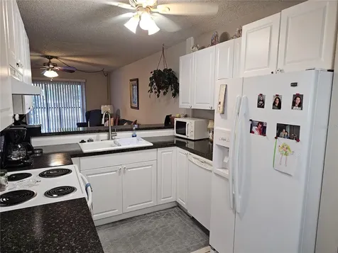 11201 122nd Avenue Largo FL 33778