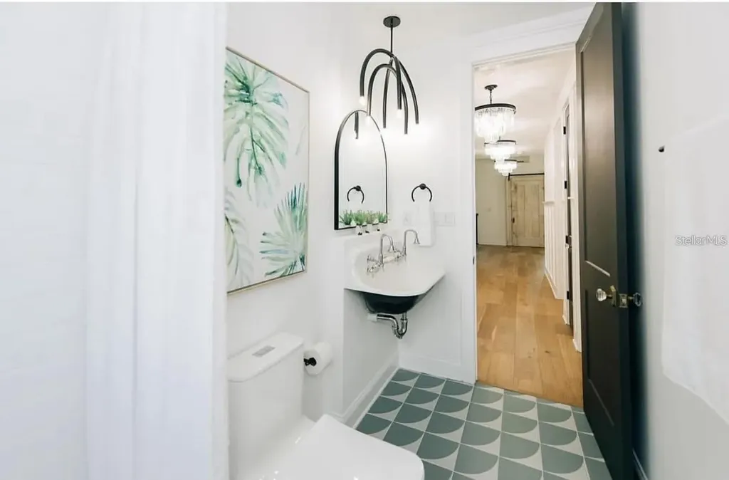 3501 W Tacon Street Tampa FL 33629