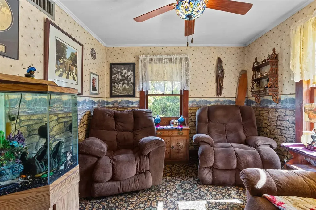 117 Tucker Avenue Sarasota FL 34232