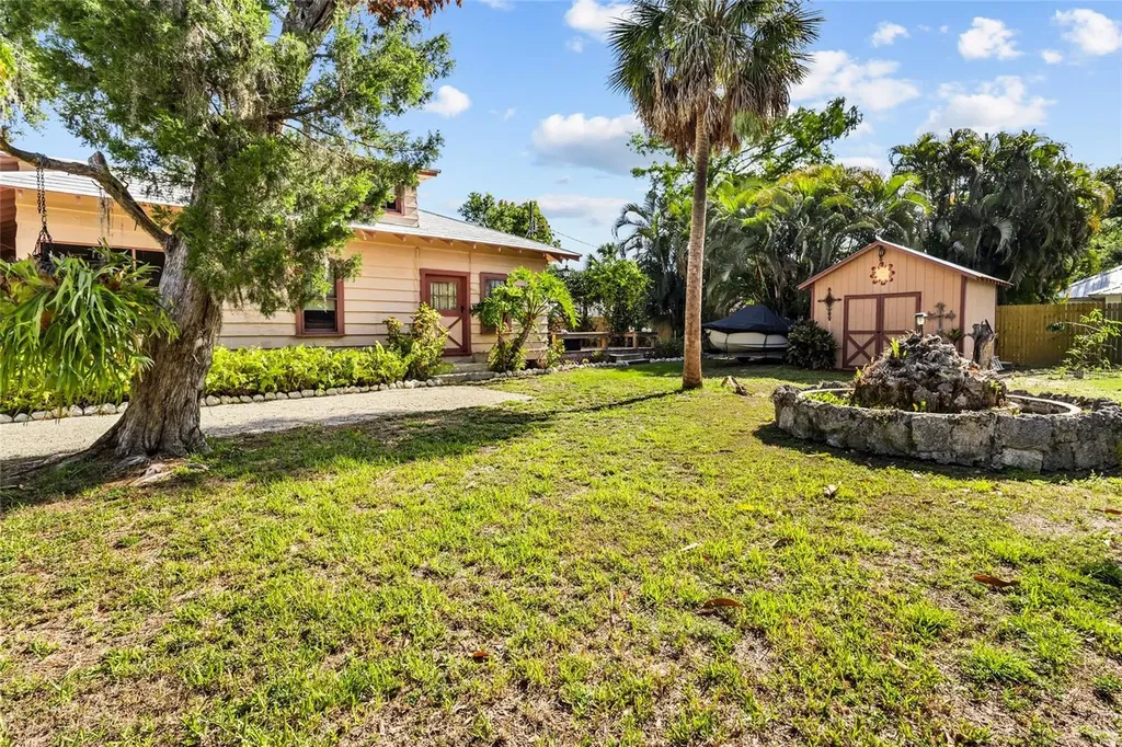 117 Tucker Avenue Sarasota FL 34232